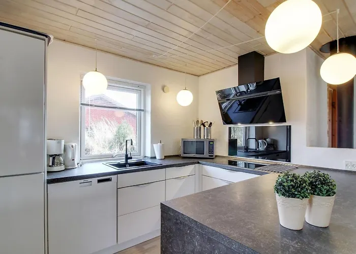 Partenij - 1km From The Sea By Interhome Semesterbostad *