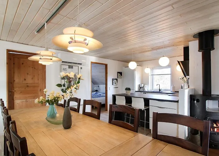 Partenij - 1km From The Sea By Interhome