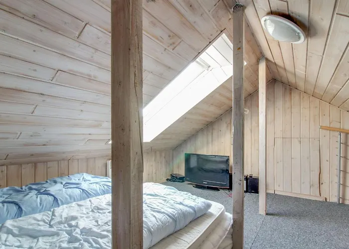 Partenij - 1km From The Sea By Interhome